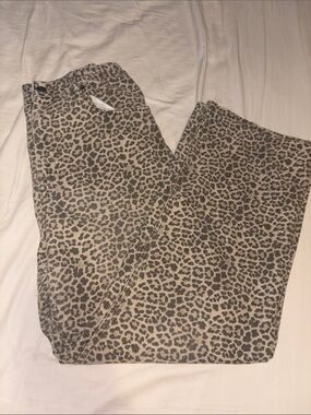 Wide Leg Zara Cheetah Jeans